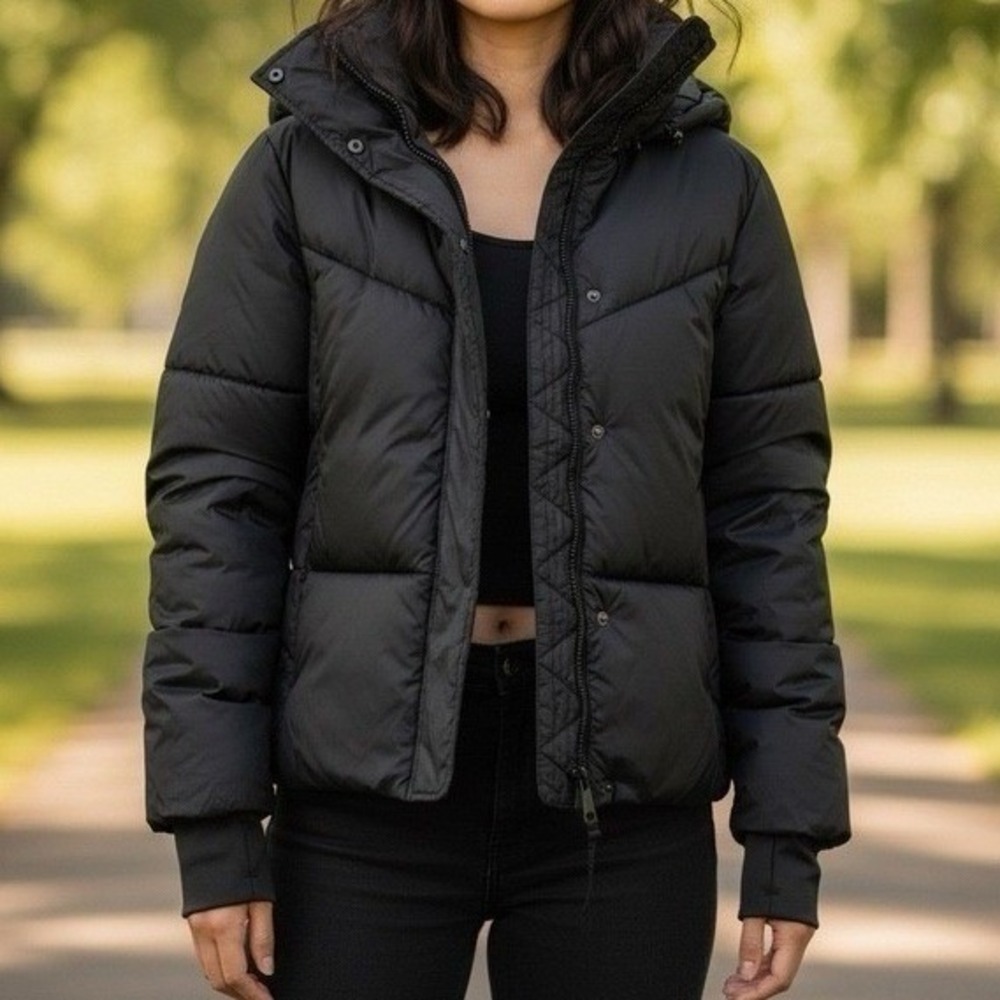 BCBGeneration Puffer Jacket Women Medium Black Premium Performance Hooded Cuffs